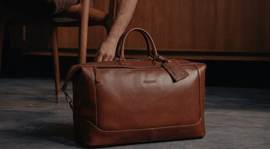 Accessori da viaggio in pelle: gli indispensabili per uno stile ricercato